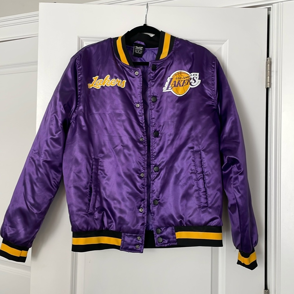 Lakers jacket “bomber type”